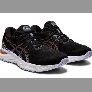 NIB ASICS WOMEN GEL-CUMULUS 23 RUNNING SHOE SIZE 7 BLACK ORANGE